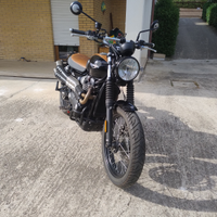 Triumph scrambler street 900