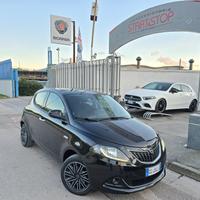 Lancia Ypsilon 1.0 FireFly 5 porte S&S Hybrid Ecoc
