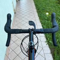 Bici da corsa in carbonio
