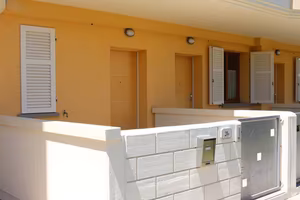 Bilocale arredato con spazi esterni