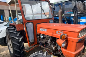 Trattore Fiat 420 DT