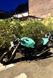 Ducati Monster Dark 600 anno 2000