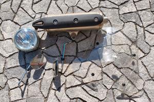 Lotto Ricambi Piaggio Beverly 500 Marmitta Faro