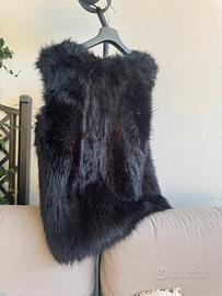 Smanicato in ecopelliccia nero