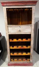 Mobile porta bottiglie