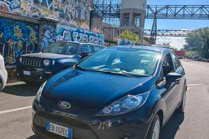 Ford Fiesta 1.4 3 porte Bz.- GPL Titanium