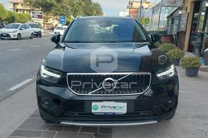 VOLVO XC40 D3 Momentum