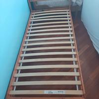 Struttura letto IKEA con doghe, SENZA MATERASSO