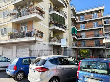 3 LOCALI A POMIGLIANO D'ARCO