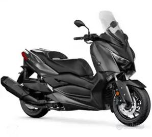 Yamaha xmax 400