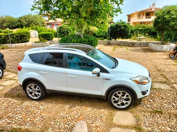Kuga 2.5 T benzina /gpl