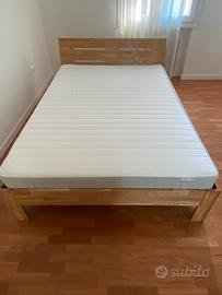 Letto in rovere con materasso