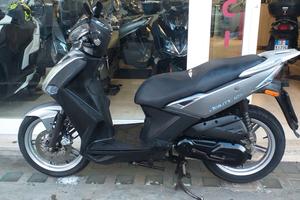privato vende Kymco Agility 125