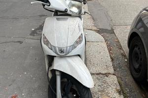 Peugeot Tweet 125