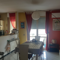 Luminoso e pratico appartamento - NO AGENZIA