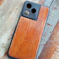 Cover in legno artigianale per smartphone