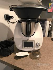 Bimby tm5 con accessori e cook key