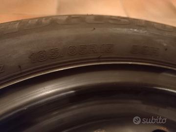 Pneumatico Bridgestone 185/65 R15 88H su cerchione