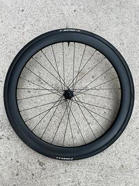 Ruote Carbonio Disc 45mm – Mozzi DT Swiss 350