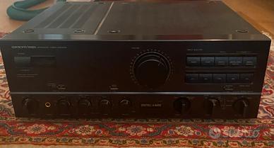 Amplificatore Onkyo Integra 8800.Ottime condizionj