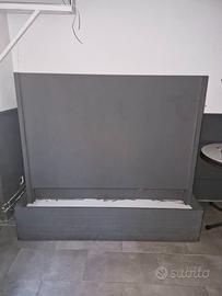 Fioriere in legno con parete divisoria