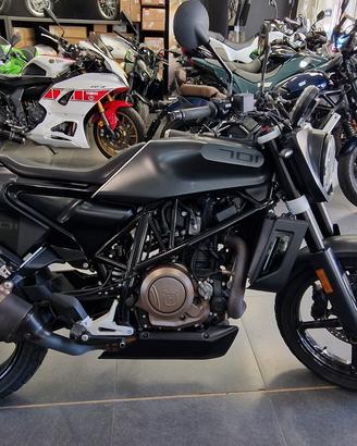 Husqvarna Svartpilen 701