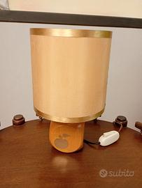 Lampada da tavolo