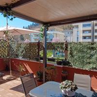 Pergolato con telo fisso e diloghe