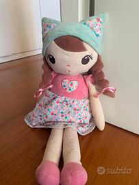 Peluche bambola grande