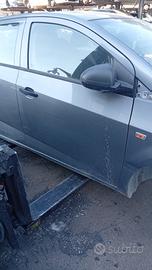 Chevrolet aveo anno 2010 PORTA ANTERIORE DX