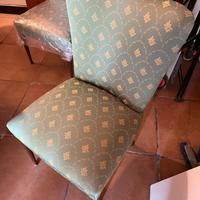 Coppia di poltroncine da camera da letto