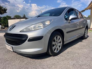 Peugeot 207 1.4 5p.