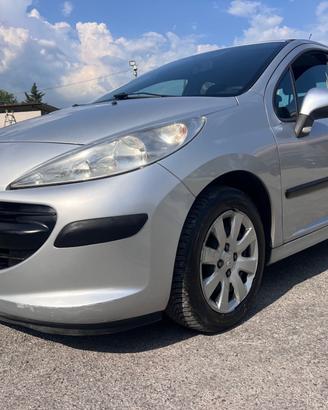 Peugeot 207 1.4 5p.