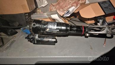 Superdeluxe Ultimate air 185x55 Trunion 