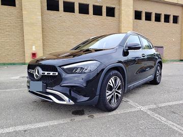Mercedes gla 200 d  progressive advanced plus
