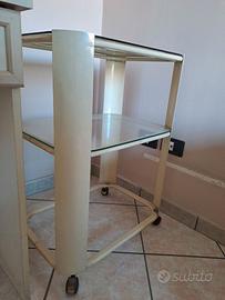 Mobiletto tv in vetro zona teverola