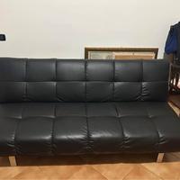 Divano in pelle nero