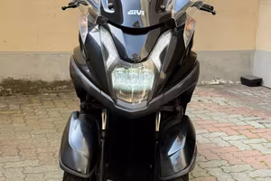 Tricity  Yamaha 125