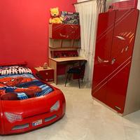 Stanzetta Bambino con letto auto da corsa