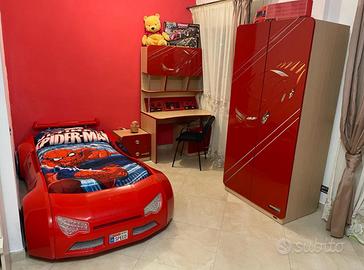Stanzetta Bambino con letto auto da corsa