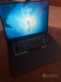 Macbook air M4 15” 16gb ram 256gb