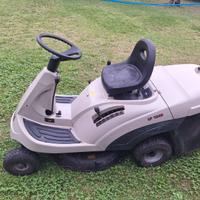 Trattorino taglia erba Twin Cut