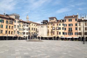 Attività di Bar-Caffetteria in centro storico