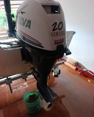 Selva Yamaha  whaoo 20 cv quattro tempi