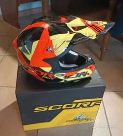 Casco scorpion