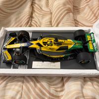 MCLAREN F1 TEAM MCL38