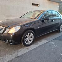 Mercedes-benz E 220 CDI BlueEFFICIENCY Executive