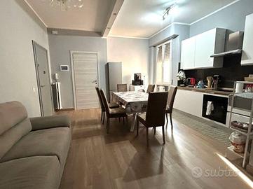 Appartamento di 141 m² con 3 locali e box auto a M