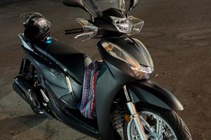 Honda sh 300 2016