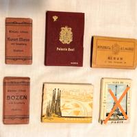 Cinque libretti vintage con cartoline piccole 